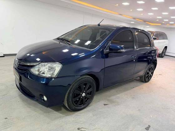 TOYOTA ETIOS 1.5 XLS 16V FLEX 4P AUTOMÁTICO